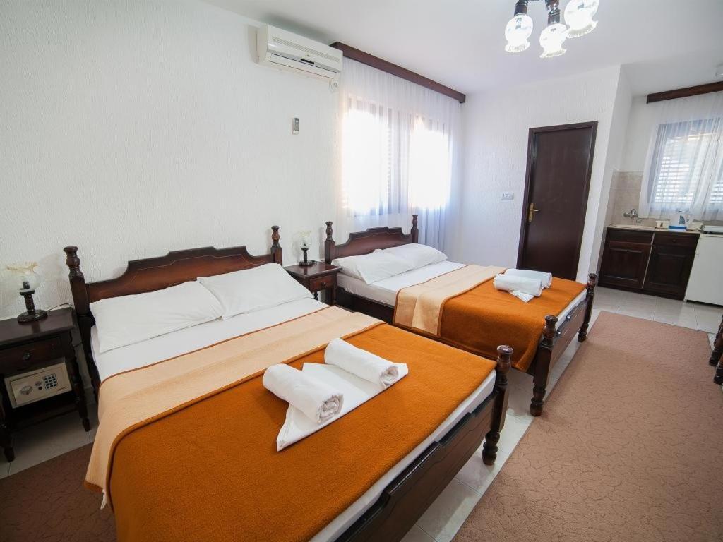 Guest House 4M Petrovac Cameră foto