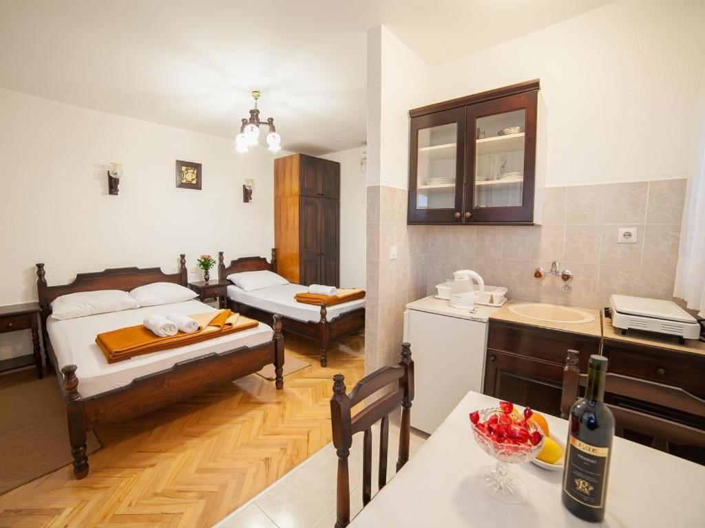 Guest House 4M Petrovac Cameră foto