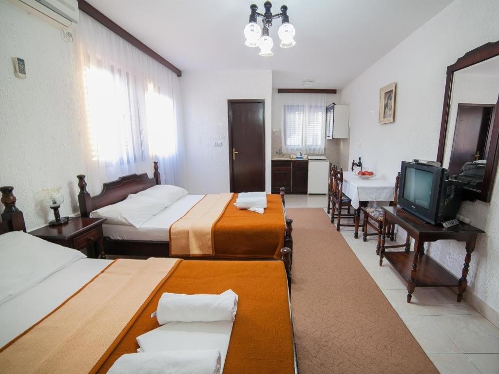 Guest House 4M Petrovac Cameră foto