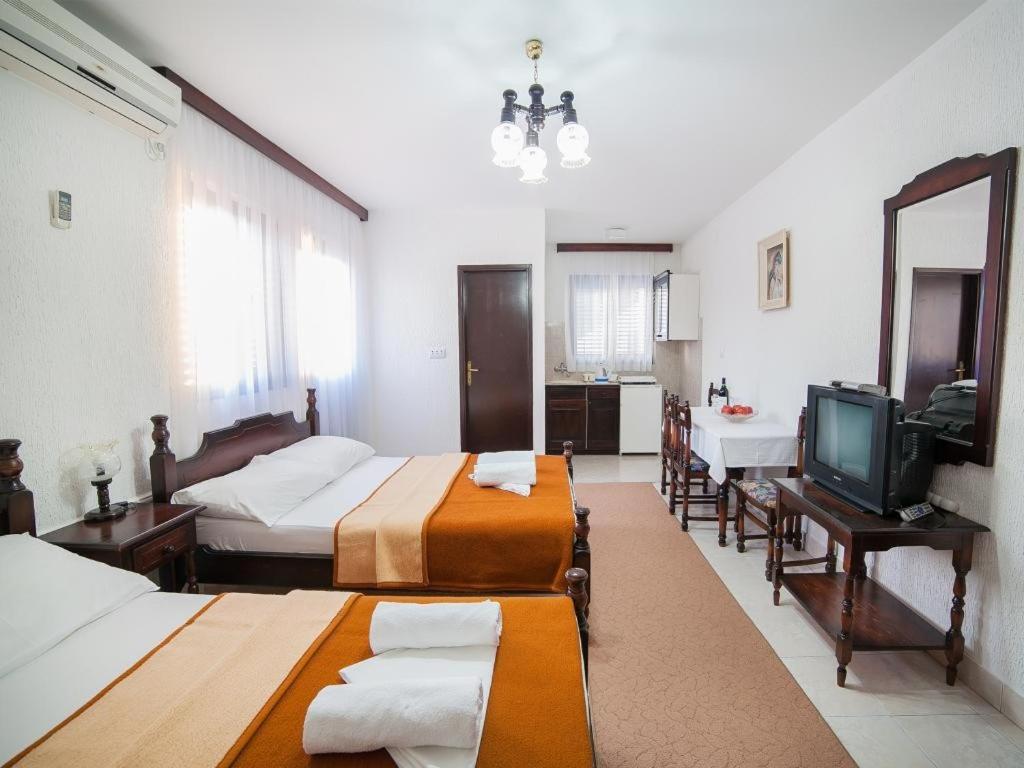 Guest House 4M Petrovac Cameră foto