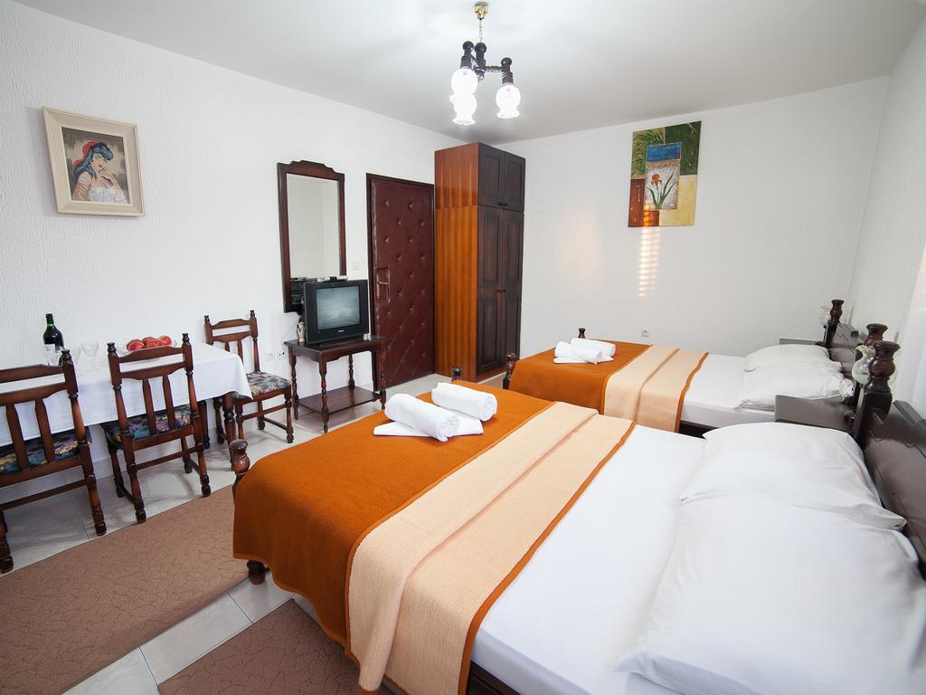 Guest House 4M Petrovac Cameră foto